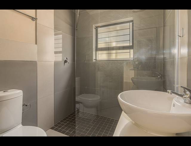 3 BEDROOM FREEHOLD FOR SALE IN PARKLANDS NORTH